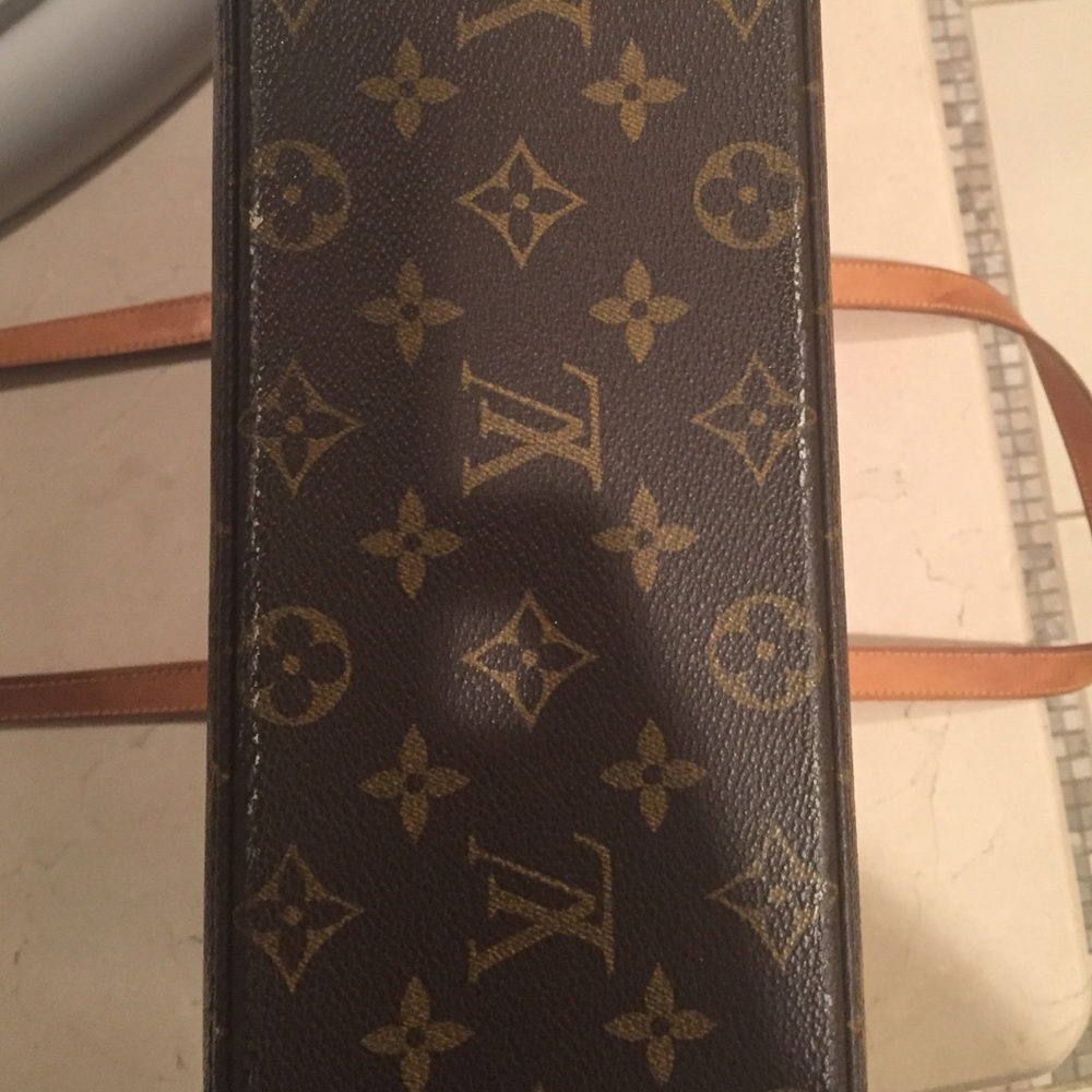Extra photos of LV bag