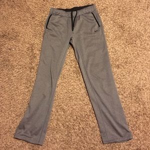 Women's Nike Thermafit pants