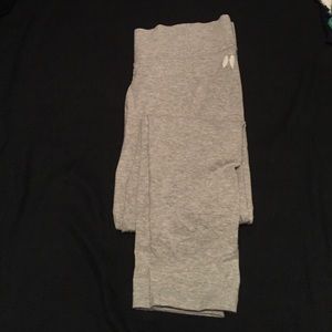 Large grey VS leggings