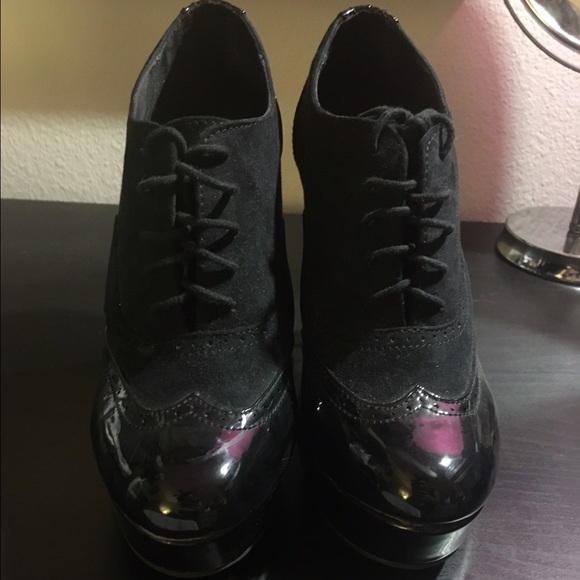 LC LAUREN CONRAD HEELS - Picture 2 of 4