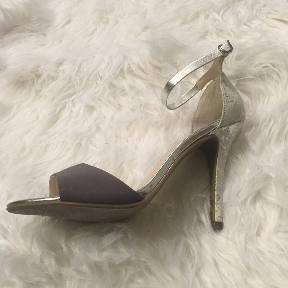 Grey/white heels