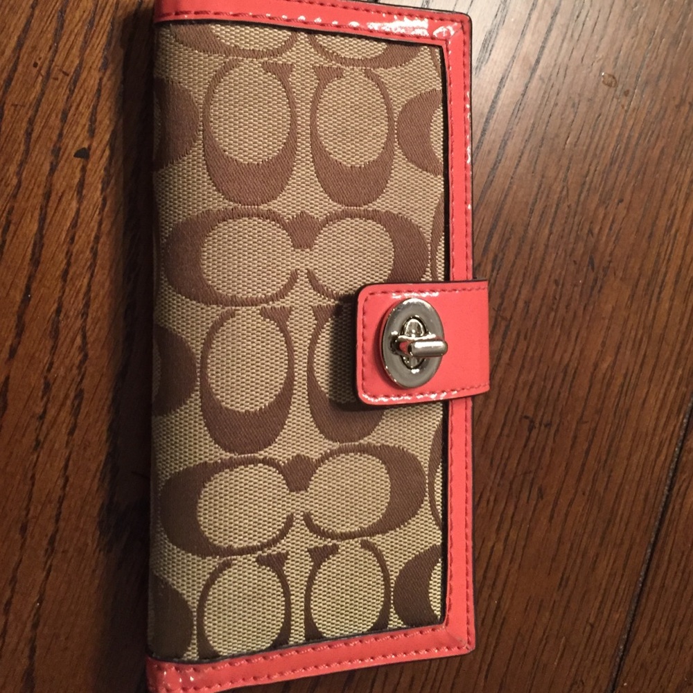 Coach wallet