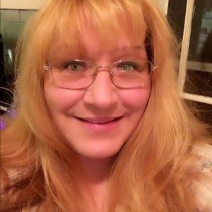 Meet your Posher, Alana