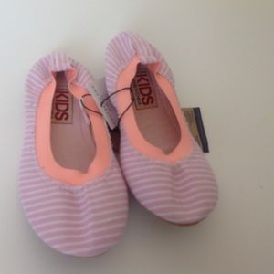 Cotton on kids ballet flats nwt
