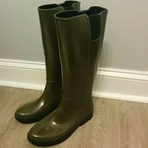 Beautiful Michael Kors Rain Boots