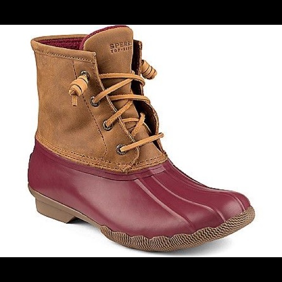 Sperry Shoes - 🎉HP🎉 Sperry Salt Water Duck Boots