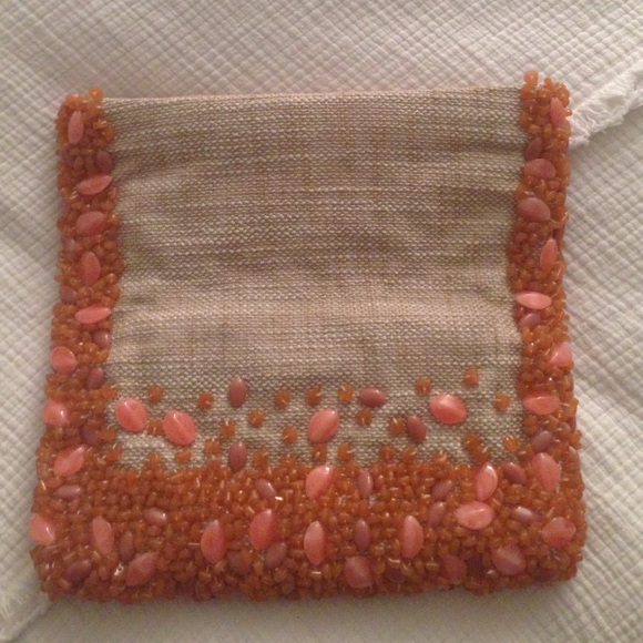 Beaded shell clutch - Picture 2 of 4