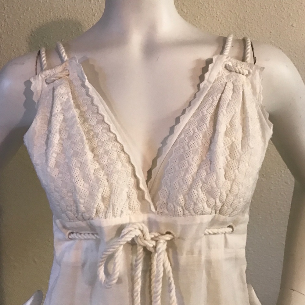 BCBG MaxAzria white Grecian top - Picture 2 of 4
