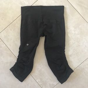 Lululemon Flow&Go crop