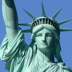 Meet your Posher, Derina