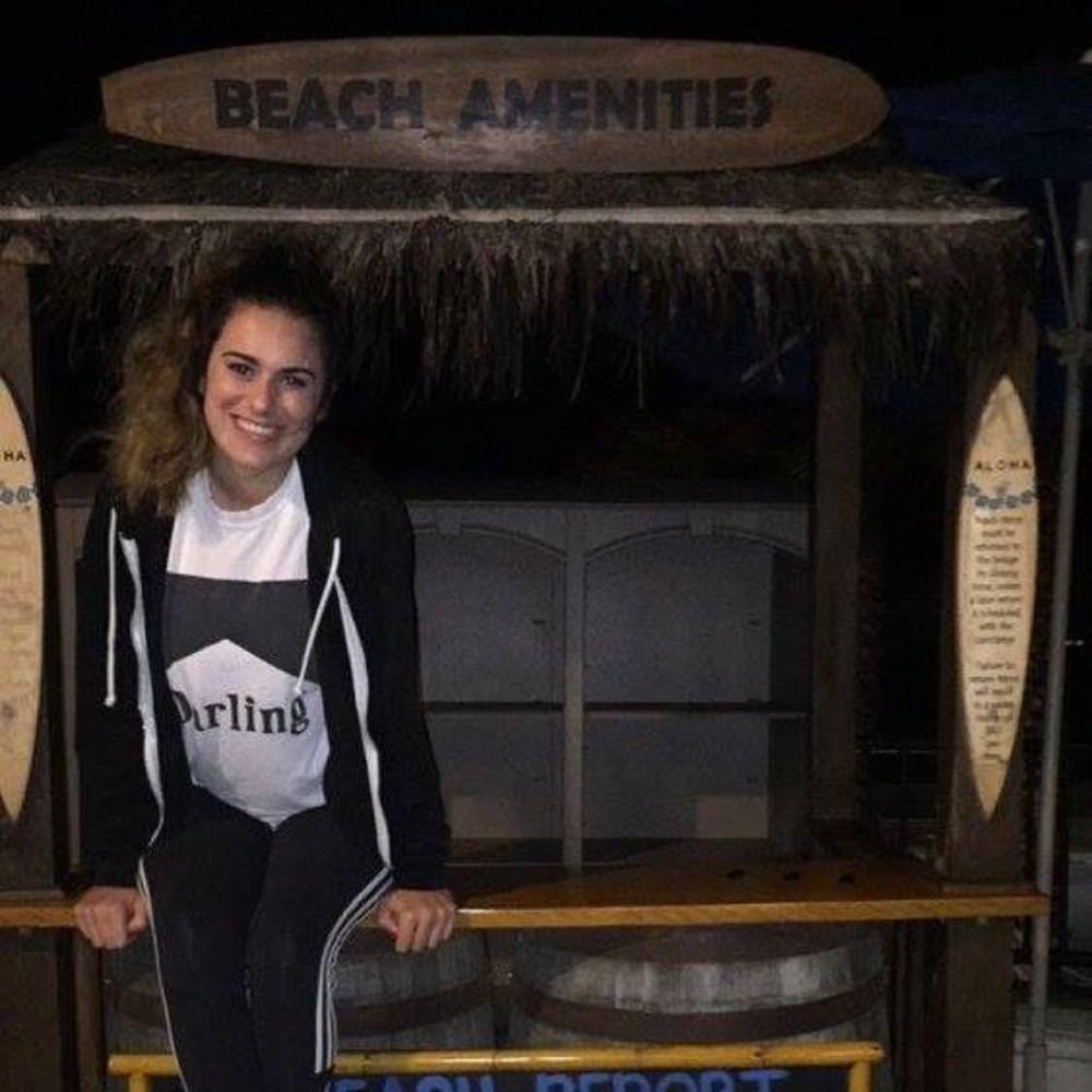 Meet your Posher, Madelaine