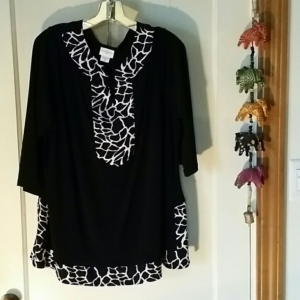 3/4 sleeve knit shirt