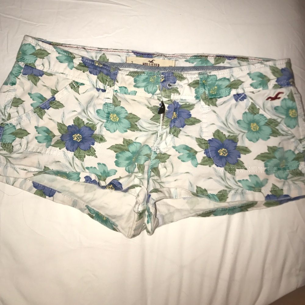 Hollister shorts