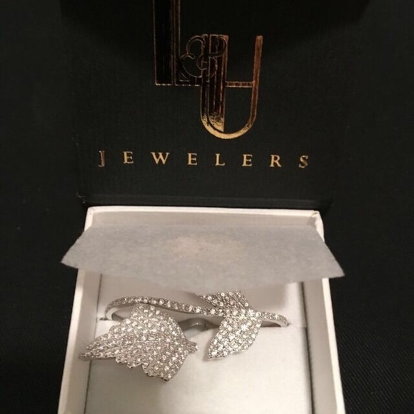 Leaf Ring - Picture 3 of 3