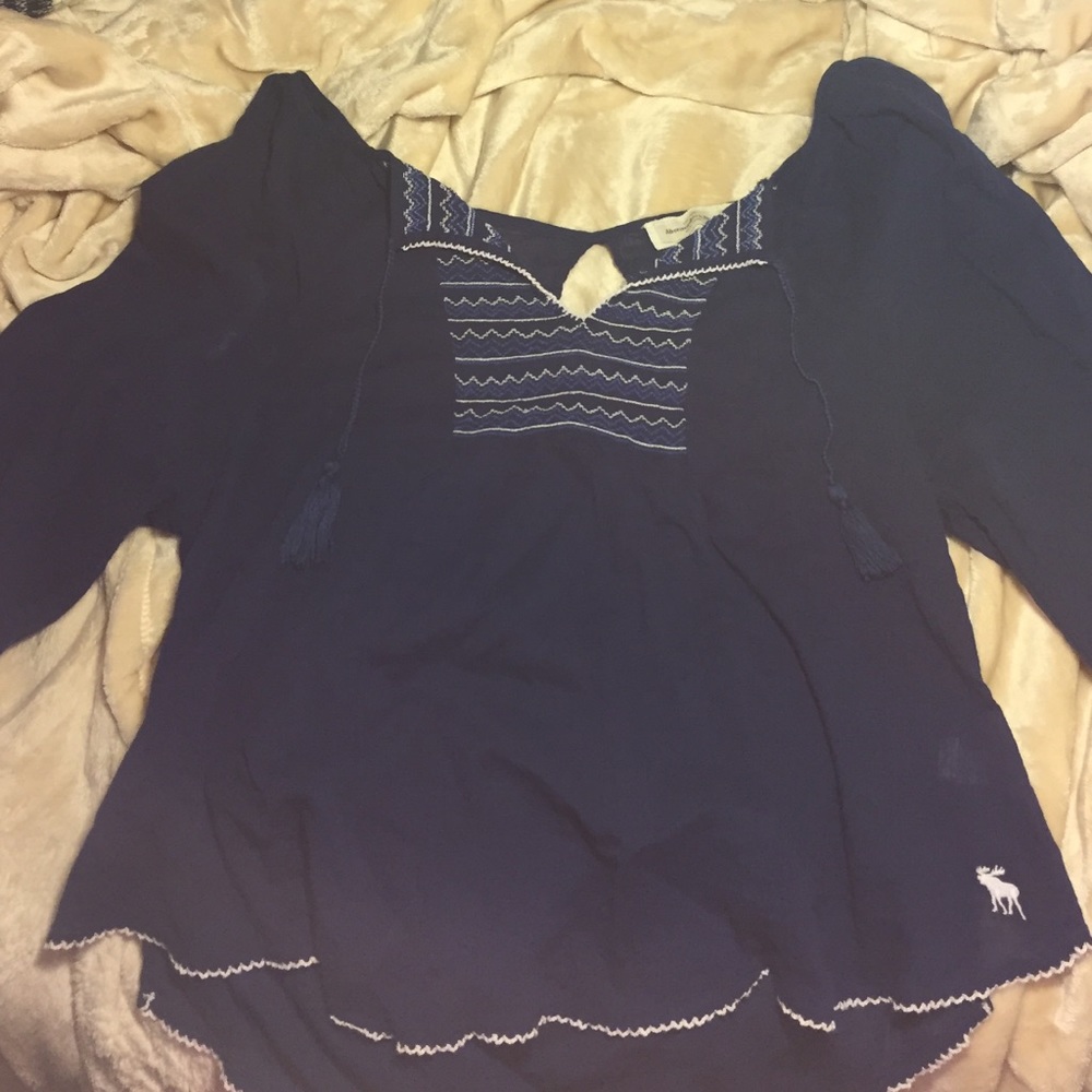 Abercrombie blue blouse