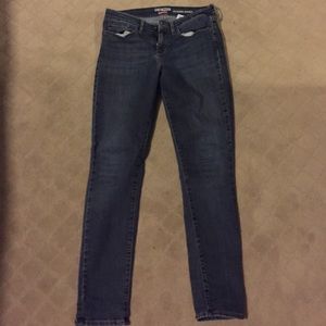Levi's Denizen Skinny Jeans