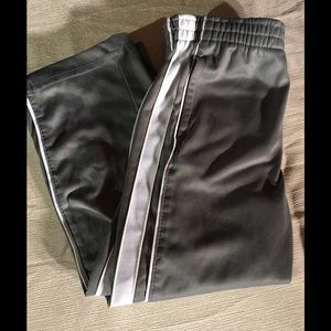 Boys jogging pants size 3t