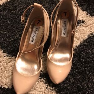 Capprice Steve Madden Heels