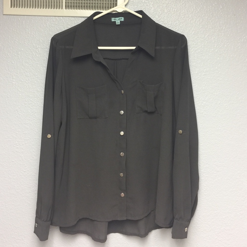 Stylish button down dress shirt