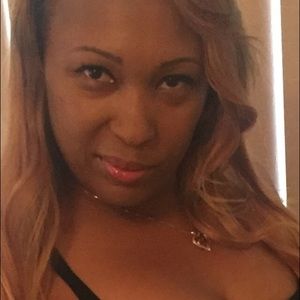 Meet your Posher, Erika