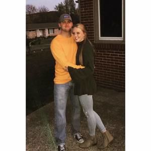 Meet your Posher, Caitlynn