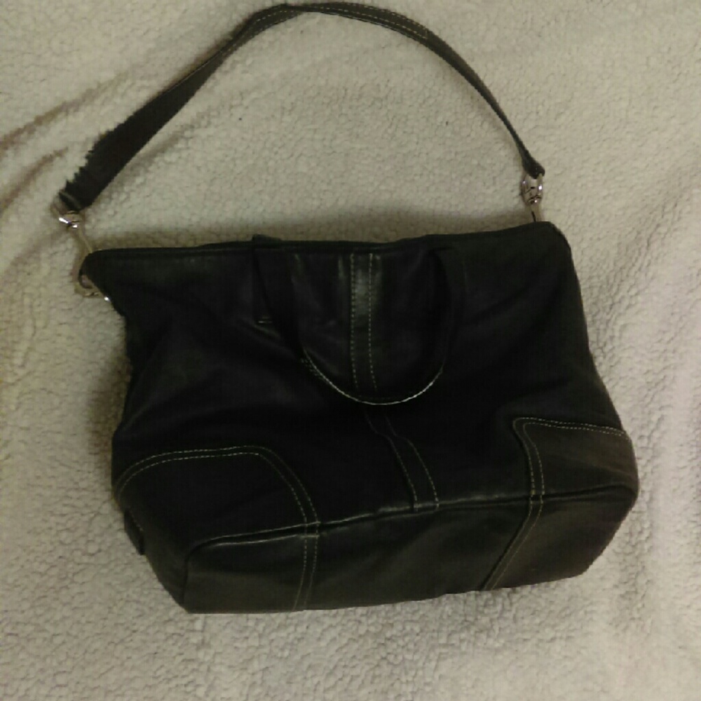 Authentic Coach black purse