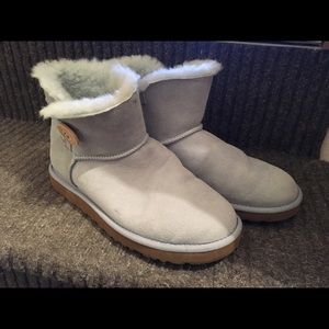 Short light blue uggs