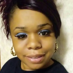 Meet your Posher, Qiana