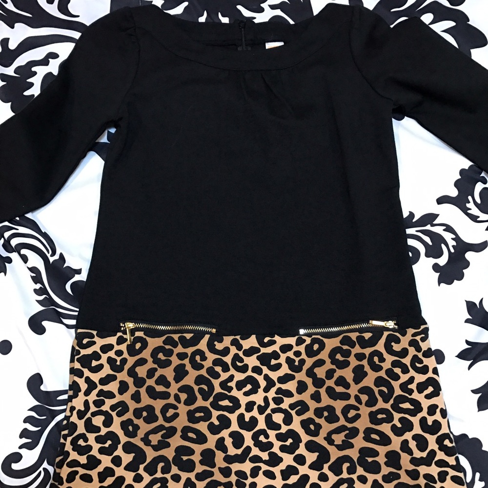 Girls black and cheetah print dress 👗