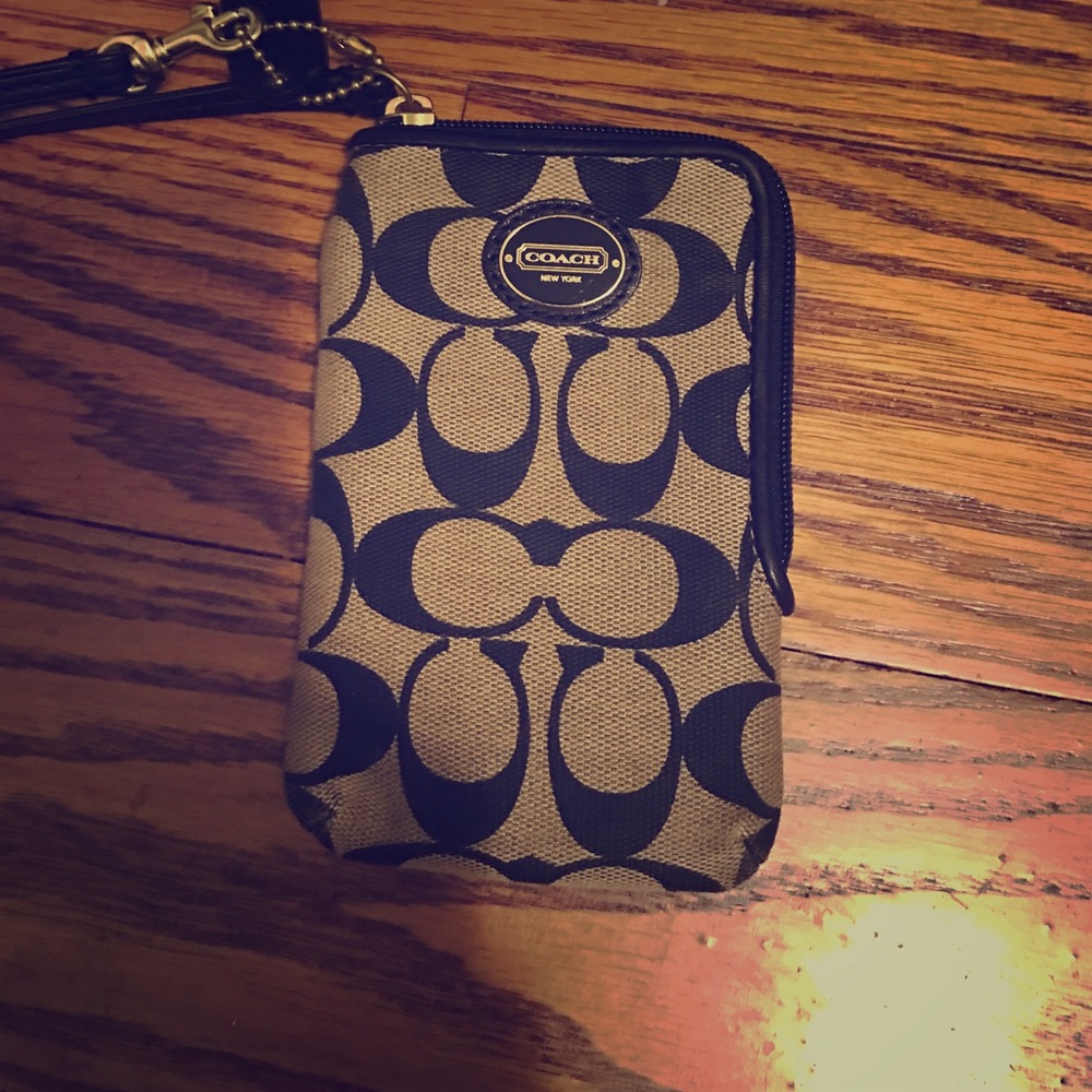 Coach small wristlet