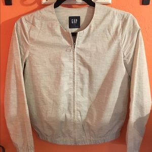 Lightweight bomber jacket