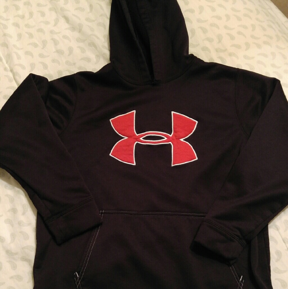 Boy's hooded sweatshirt