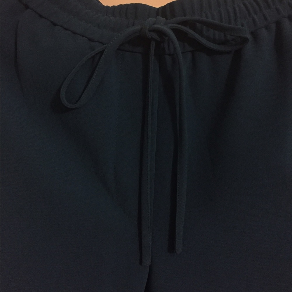 Cerulean Draw String Crops