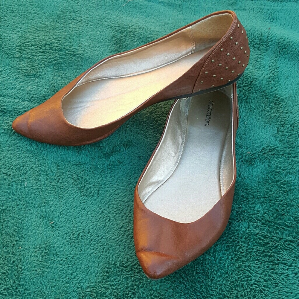 Xhilaration flats sz 8