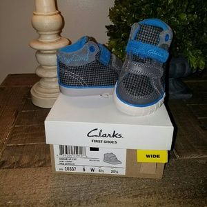 Clarks children's shoes never worn