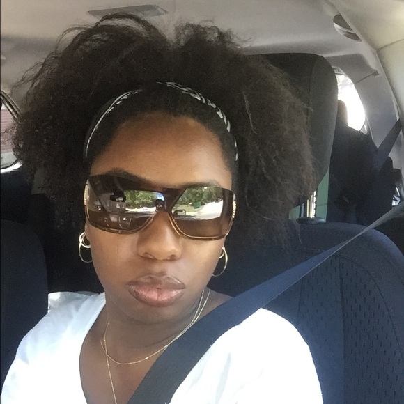 Authentic Chanel Sunglasses main image 4