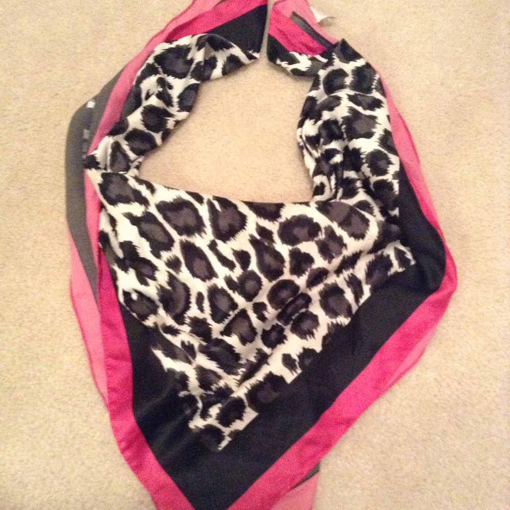 Leopard Print Scarf