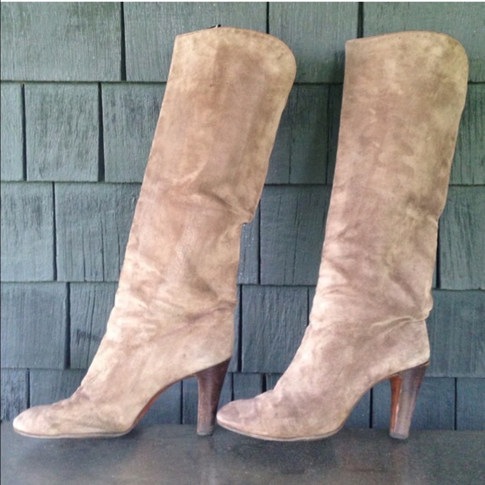Vero Cuoio Tall Suede Boots