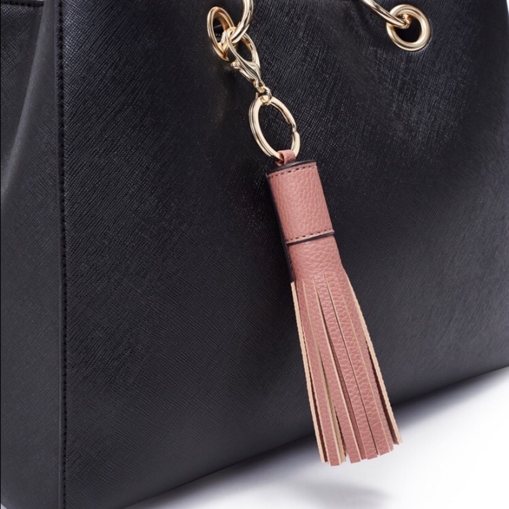 Tassel key chain