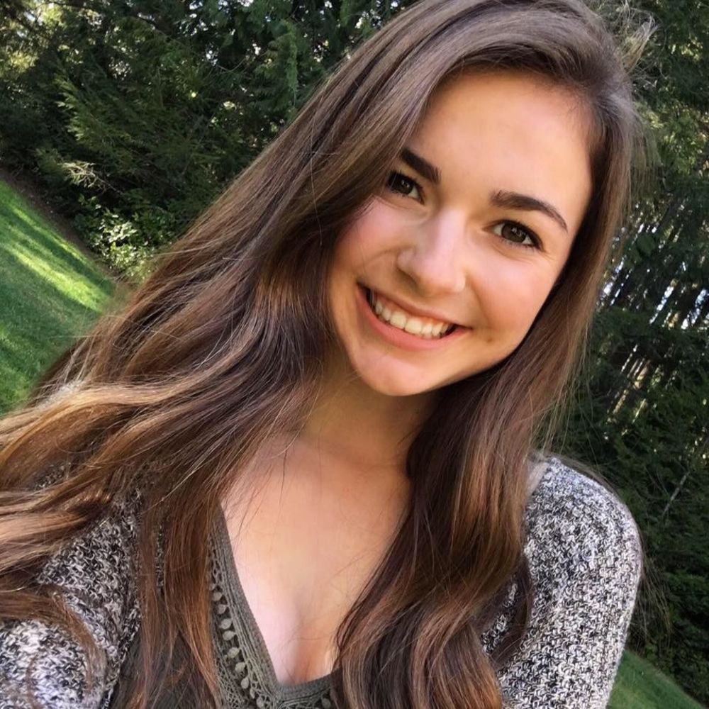 Meet your Posher, Olivia