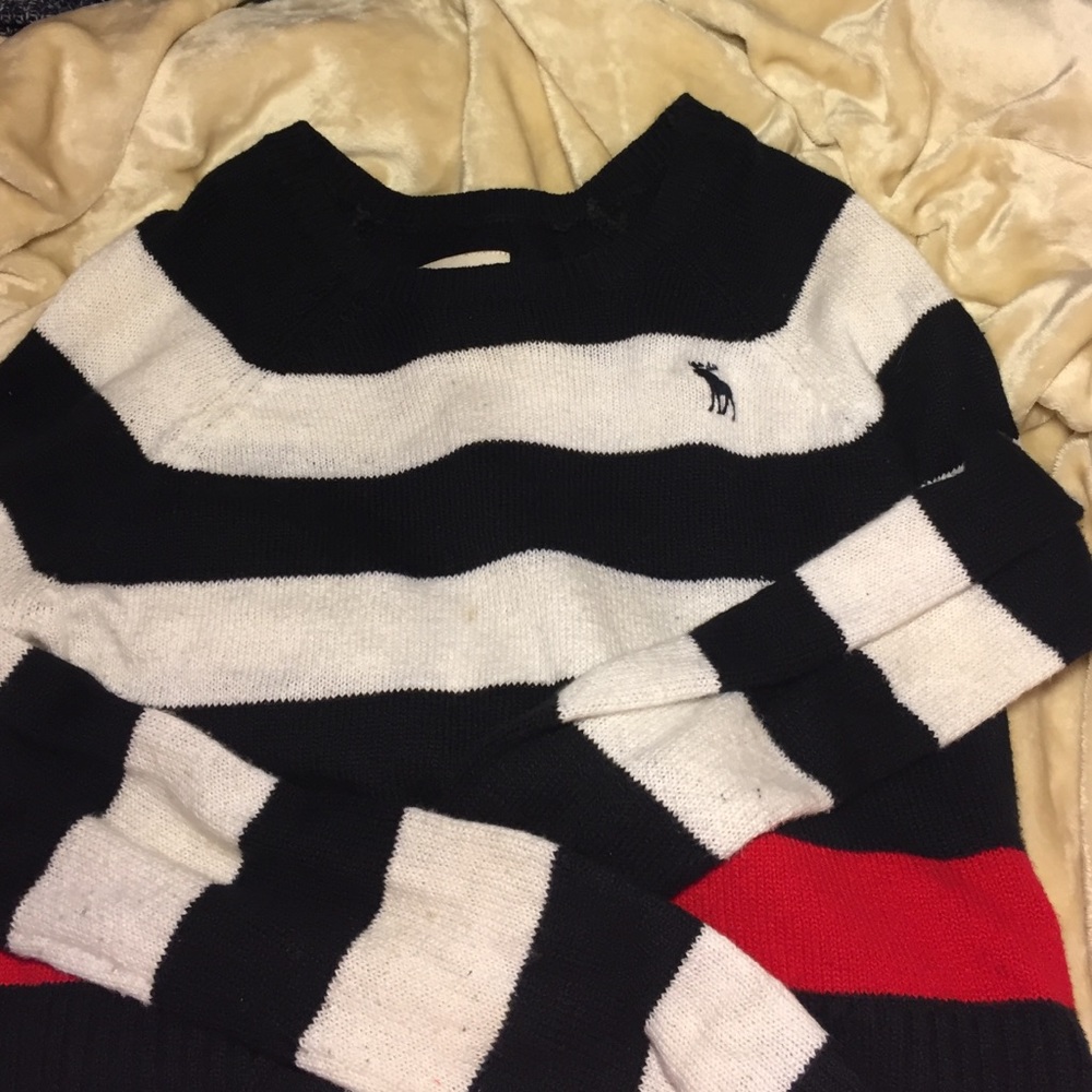 Abercrombie blue white and red striped sweater