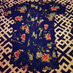 ✨Forever 21 Blue Kimono Floral Duster