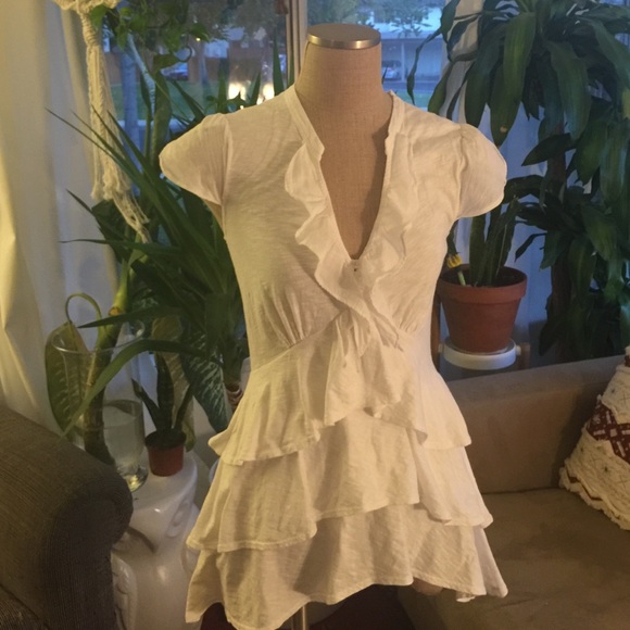 Anthropologie Tops - SALE! Anthropologie White Ruffled Low Cut Tunic