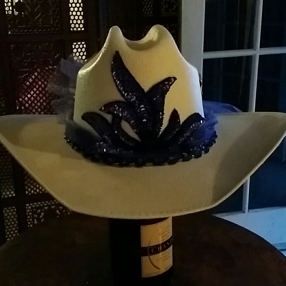 Get ready for Kentucky Derby! Western Style!