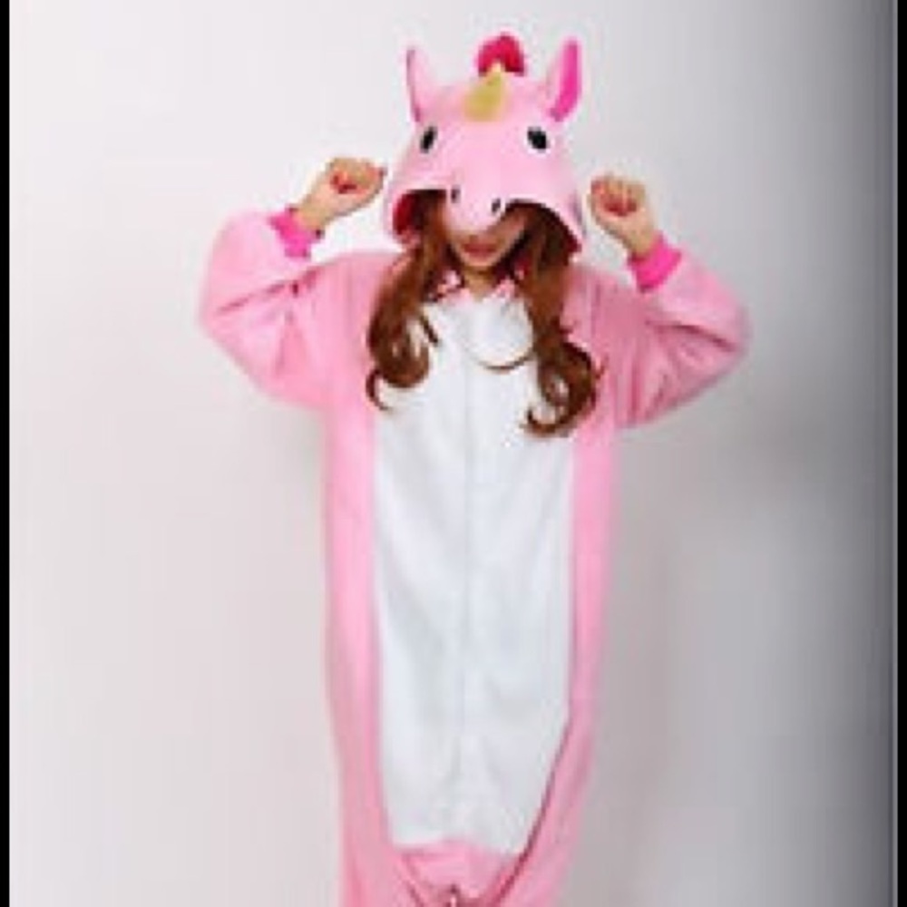 Unicorn onesie 🦄