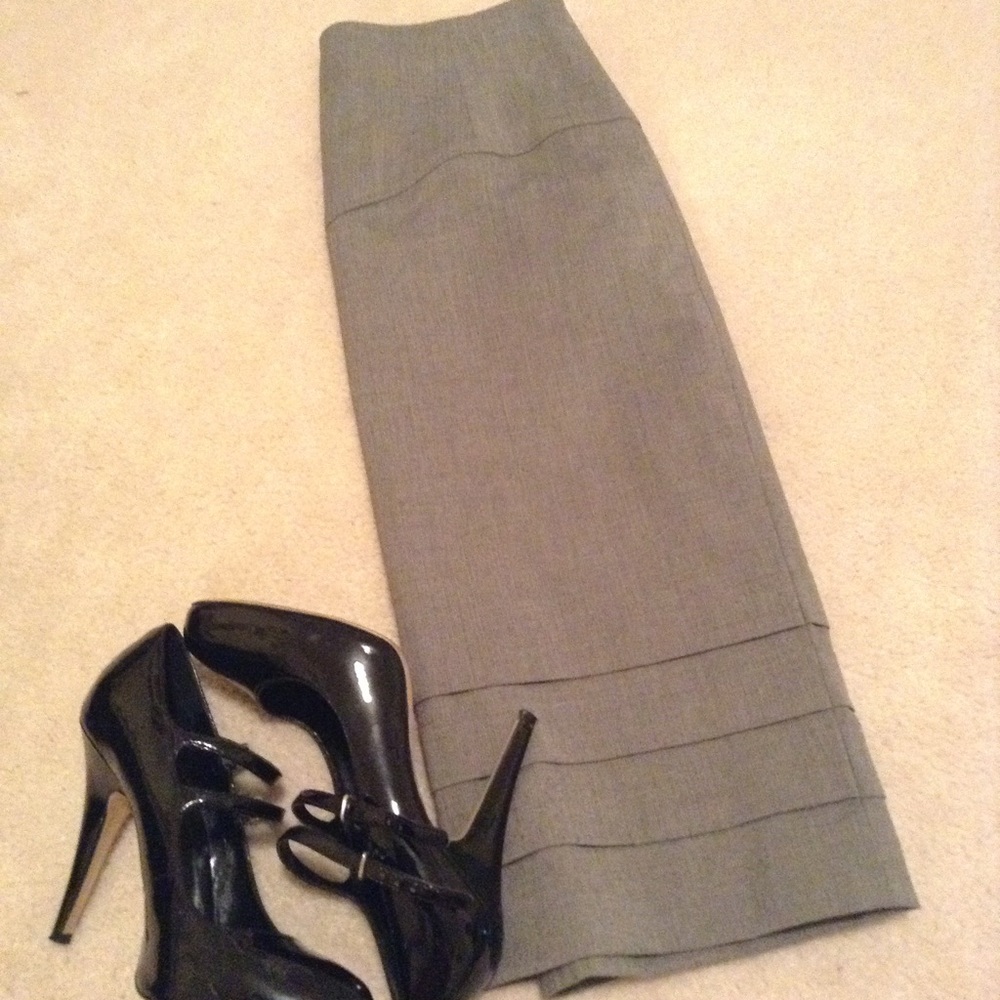 Worthington Pencil Skirt