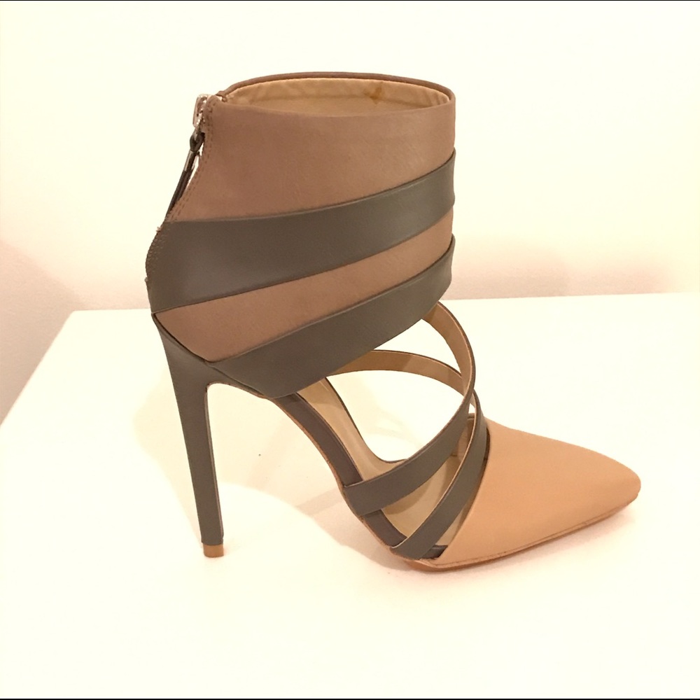 Gwen stefani high heels NWOT