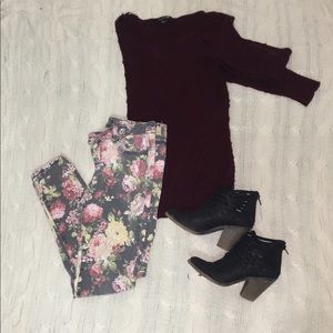 ❄️{Rue 21} black flowered skinny jeans- sz 5/6