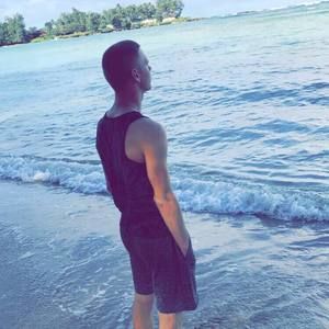 Meet your Posher, Skyler