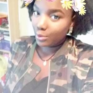 Meet your Posher, Brittany